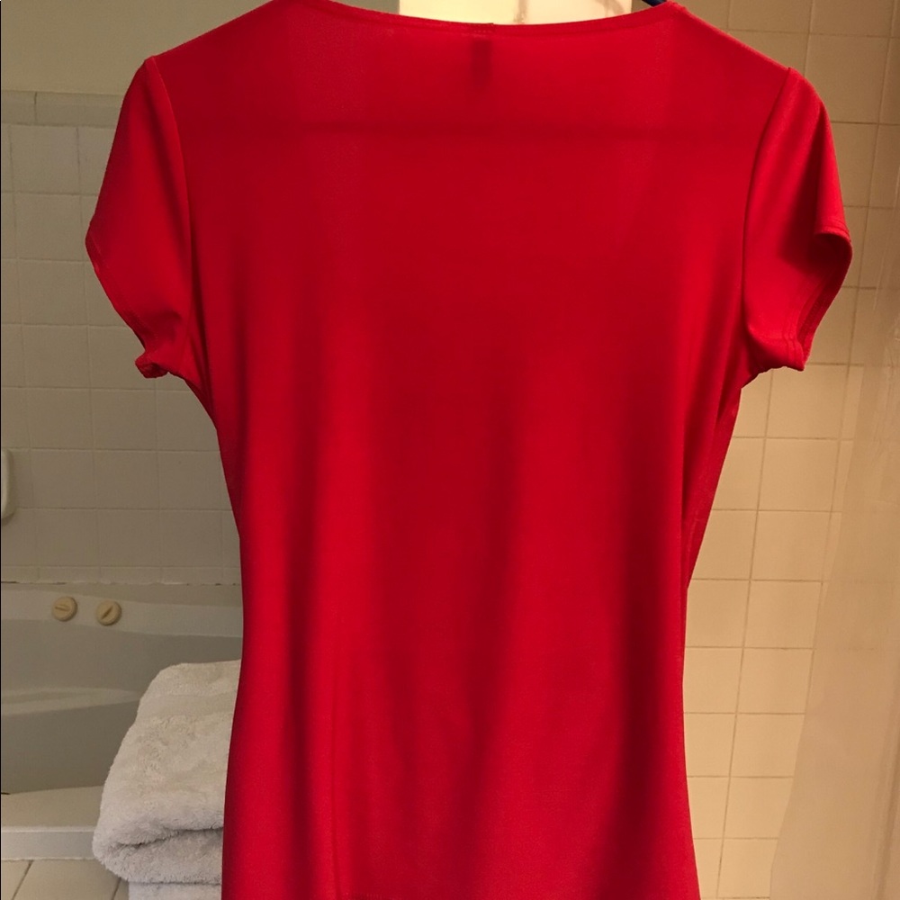 Red Top - Picture 2 of 4